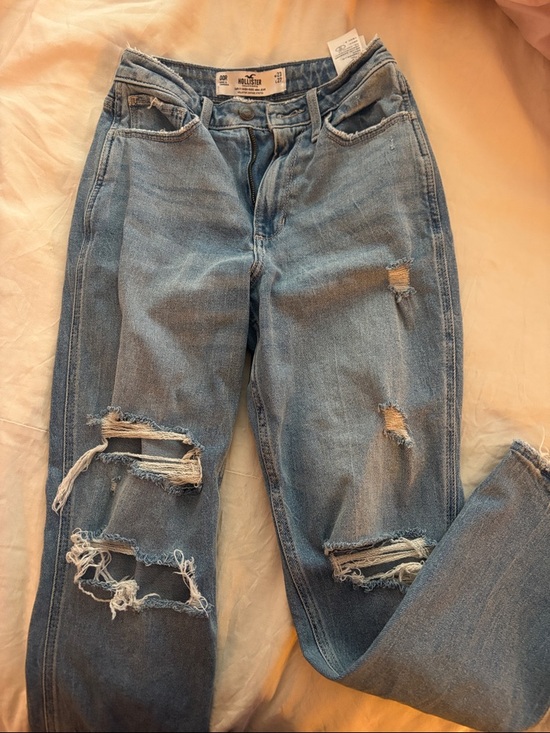 Hollister Denim - Hollister Women's Light Blue Ripped Boyfriend Jeans